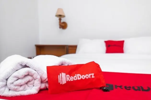 Tek Büyük Yataklı Oda (RedDoorz)