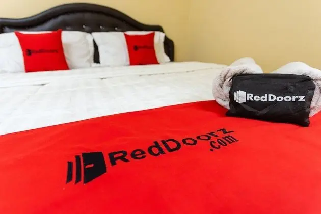 Tek Büyük Yataklı Oda (RedDoorz)