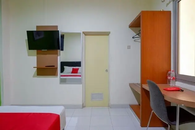 Tek Büyük Yataklı Oda (RedDoorz)