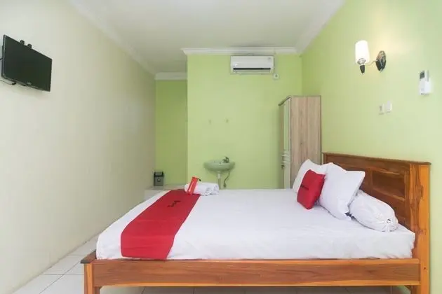 Tek Büyük Yataklı Oda (RedDoorz)