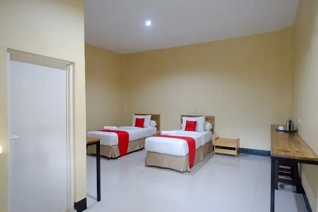 Premium İki Ayrı Yataklı Oda (RedDoorz)