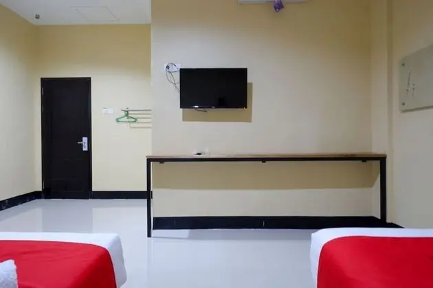 Premium İki Ayrı Yataklı Oda (RedDoorz)