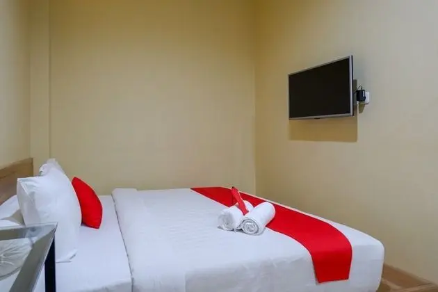 Tek Büyük Yataklı Oda (RedDoorz)