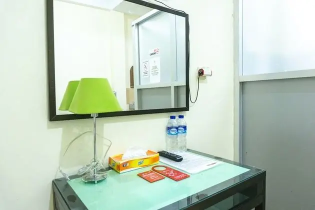 Tek Büyük Yataklı Oda (RedDoorz)