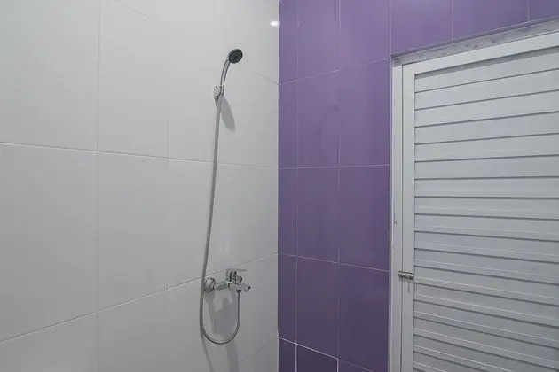 Economy Tek Büyük Yataklı Oda