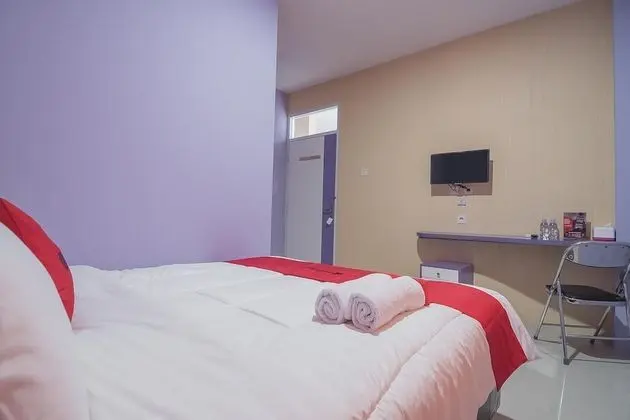 Tek Büyük Yataklı Oda (RedDoorz)