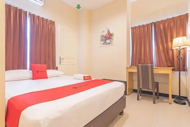 Tek Büyük Yataklı Oda (RedDoorz)