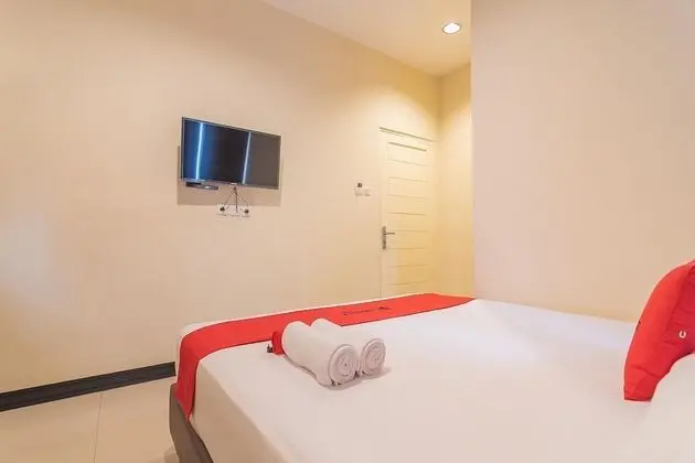 Tek Büyük Yataklı Oda (RedDoorz)