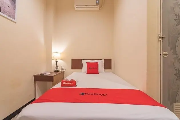Tek Kişilik Oda (RedDoorz)