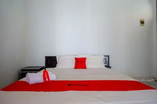 Tek Büyük Yataklı Oda (RedDoorz)