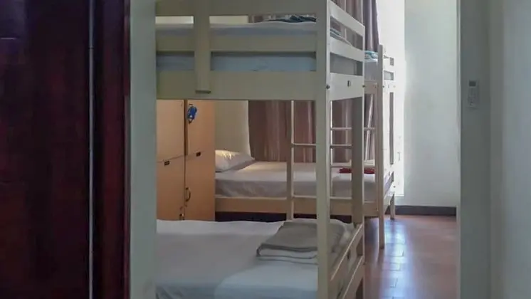 Ortak Ranzalı Oda, Karma Ranzalı Oda