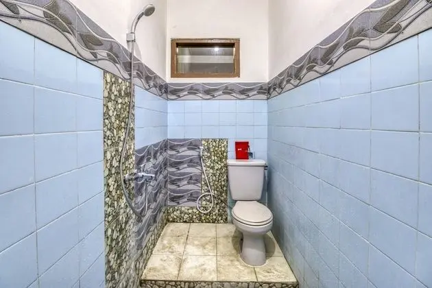 Ortak Ranzalı Oda, Karma Ranzalı Oda (RedDoorz)