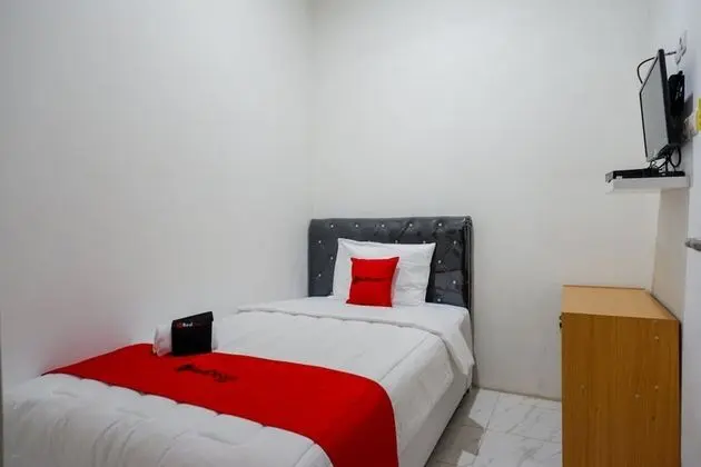 Ortak Ranzalı Oda, Karma Ranzalı Oda (Reddoorz)
