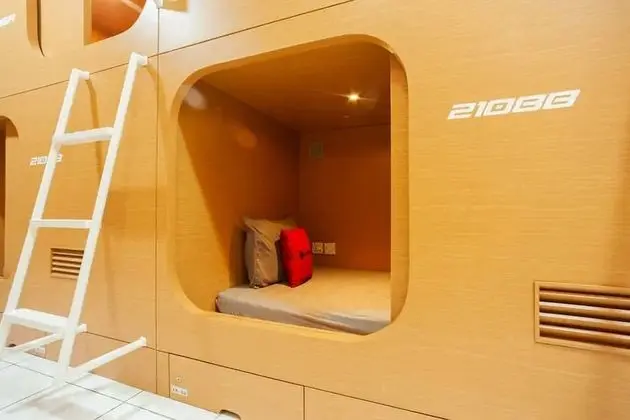 Ortak Ranzalı Oda, Karma Ranzalı Oda (Reddoorz)