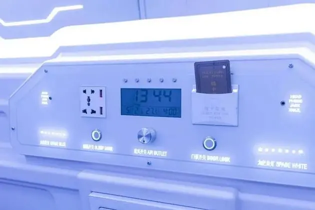 Ortak Ranzalı Oda, Karma Ranzalı Oda (Reddoorz)