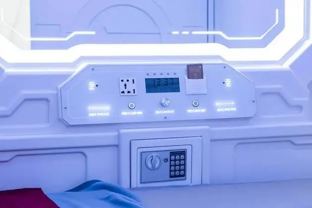 Ortak Ranzalı Oda, Karma Ranzalı Oda (Reddoorz)