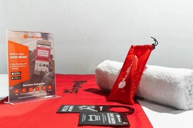 Ortak Ranzalı Oda, Sadece kadınlar için (RedDoorz)