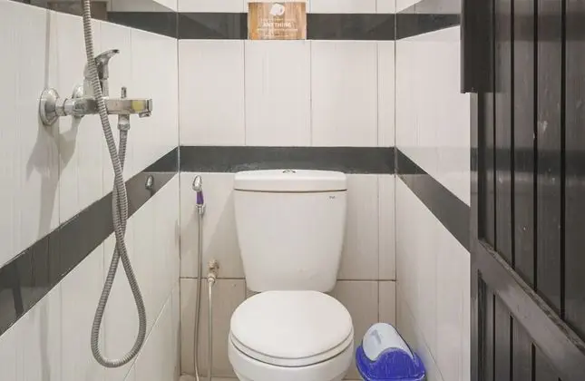 Ortak Ranzalı Oda, Karma Ranzalı Oda (RedDoorz)