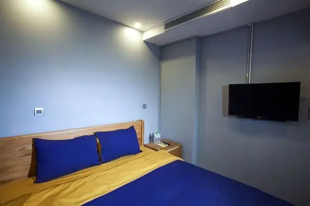 Private Double Room Shared Bathroom