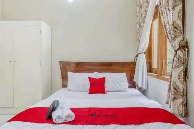 Tek Büyük Yataklı Oda (RedDoorz)
