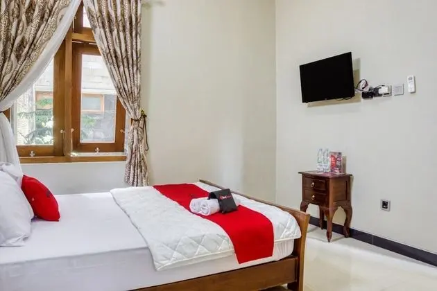 Tek Büyük Yataklı Oda (RedDoorz)