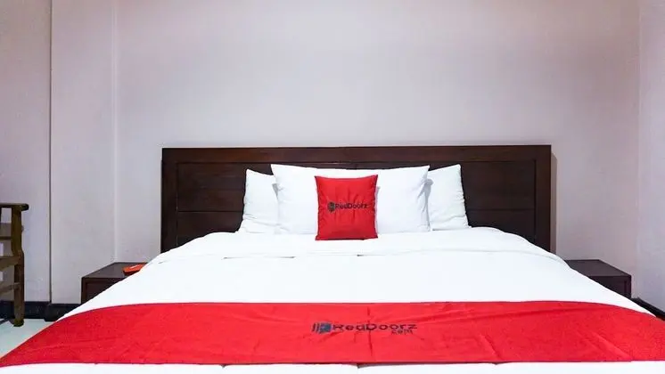 Premium Oda (Reddoorz)