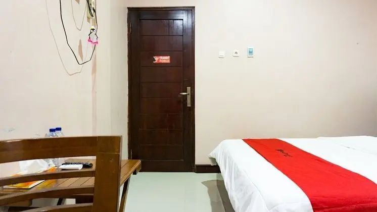 Tek Büyük Yataklı Oda (Reddoorz)