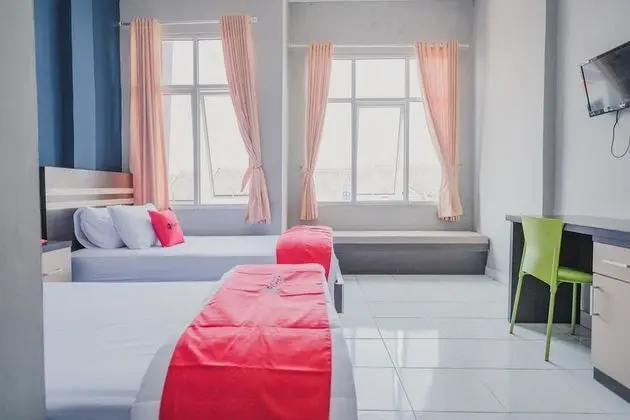 İki Ayrı Yataklı Oda (RedDoorz)