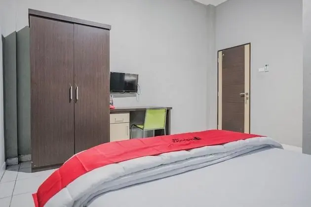 Tek Büyük Yataklı Oda (RedDoorz)