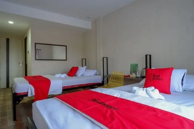 İki Ayrı Yataklı Oda (RedDoorz)