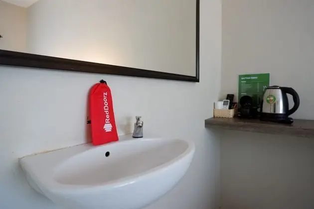 Tek Büyük Yataklı Oda (RedDoorz)