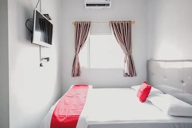 Tek Büyük Yataklı Oda (RedDoorz)