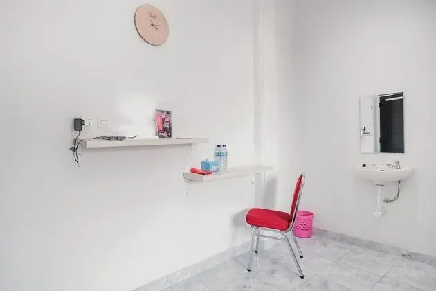 Tek Büyük Yataklı Oda (RedDoorz)