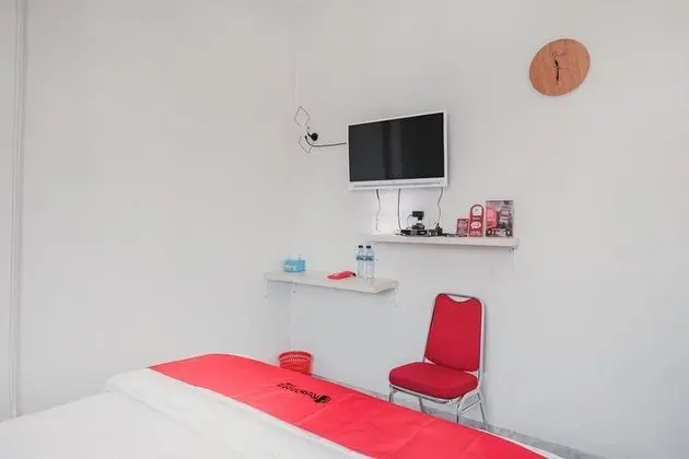 Tek Büyük Yataklı Oda (RedDoorz)