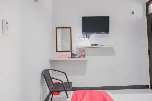 Tek Büyük Yataklı Oda (RedDoorz)