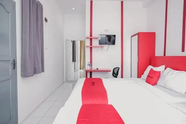 İki Ayrı Yataklı Oda (RedDoorz)