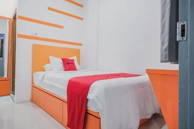 Tek Büyük Yataklı Oda (RedDoorz)