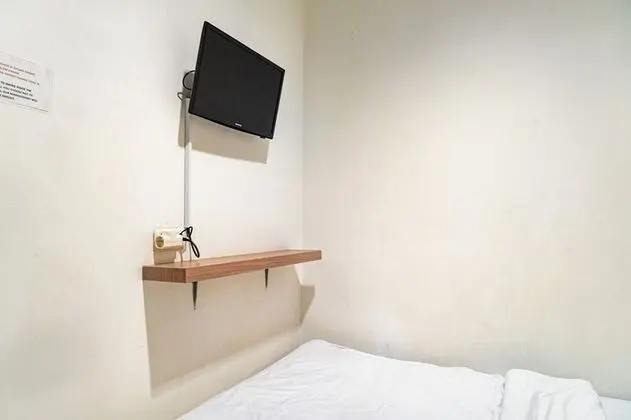 Tek Büyük Yataklı Oda (RedDoorz)
