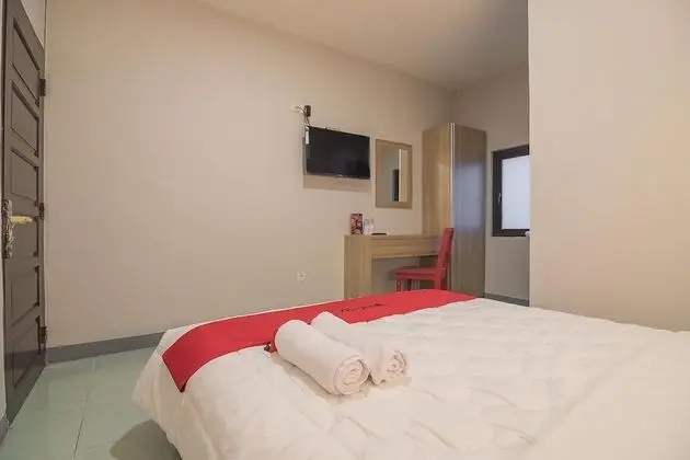 Tek Büyük Yataklı Oda (RedDoorz)