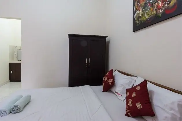 Reddoorz Room