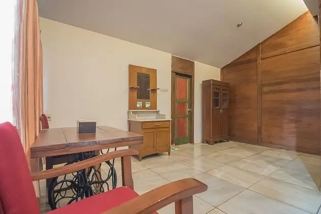 Tek Büyük Yataklı Oda