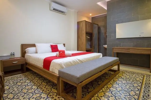 Tek Büyük Yataklı Oda (RedDoorz)