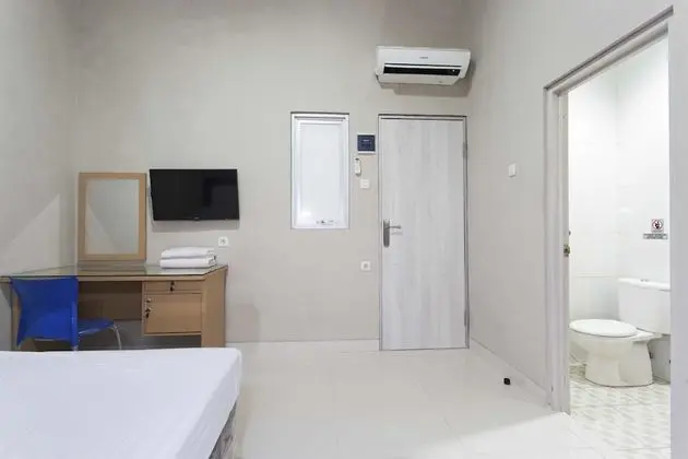 Reddoorz Room