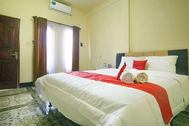 Tek Büyük Yataklı Oda (RedDoorz)