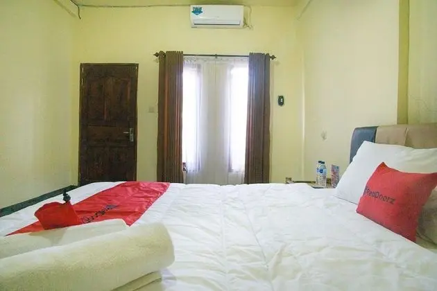 Tek Büyük Yataklı Oda (RedDoorz)