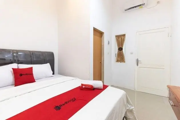 Tek Büyük Yataklı Oda (Reddoorz)
