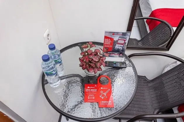 Tek Büyük Yataklı Oda (RedDoorz)