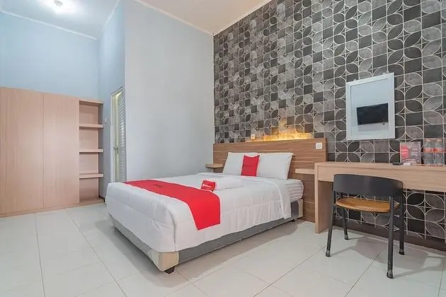 Tek Büyük Yataklı Oda (Reddoorz)