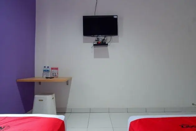 İki Ayrı Yataklı Oda (RedDoorz)
