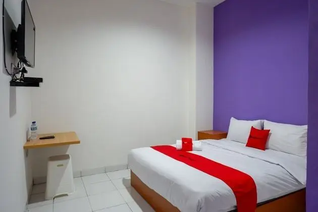 Tek Büyük Yataklı Oda (RedDoorz)